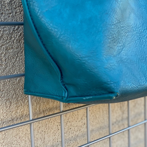 Magnetic Snap Turquoise Tote Shoulder Bag Purse - Picture 5 of 8